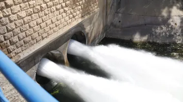 مديرية الموارد المائية في حماة تبدأ ضخ دفعة ثالثة من مياه سد الرستن لدعم المحاصيل الزراعية